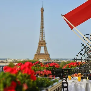 Plaza Athenee - Dorchester Collection Γαλλία