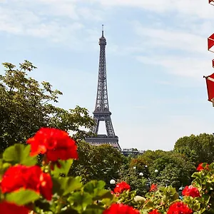 Plaza Athenee - Dorchester Collection Γαλλία